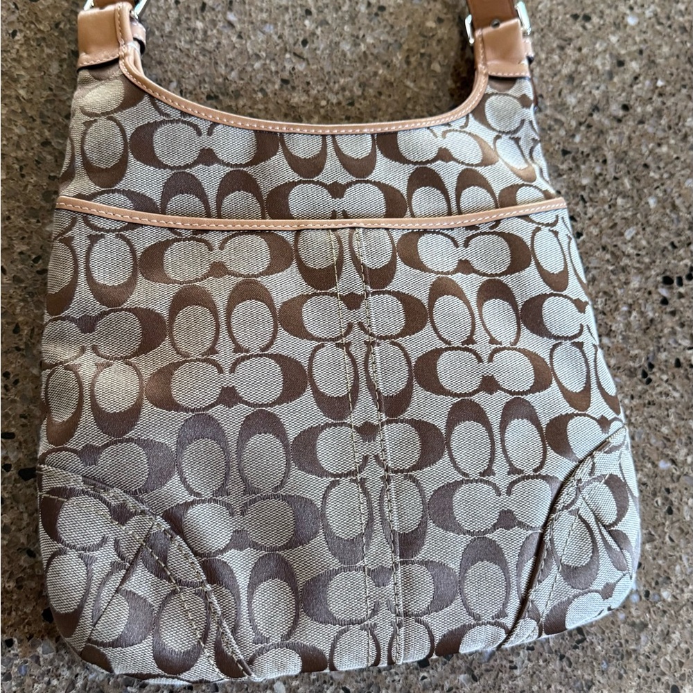 Vintage COACH Soho Brown crossbody/shoulder bag - Picture 9 of 12